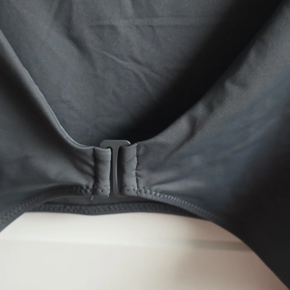 SKIMS Recycled Swim Long Sleeve Shrug Gunmetal 4X G160